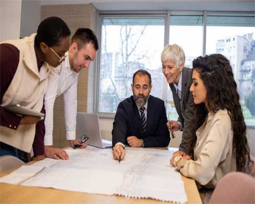 嘉里！真的看不懂