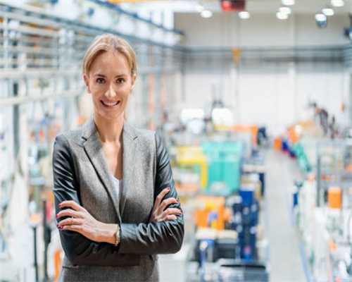 深圳市倍思科技取得拓展坞电路和车载电源专利，实现大功率输出