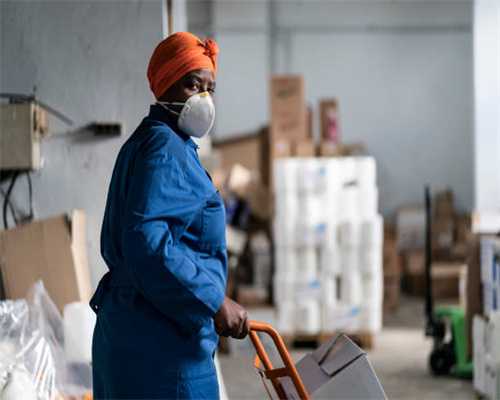 赤水“大瀑布”国庆假期迎客来