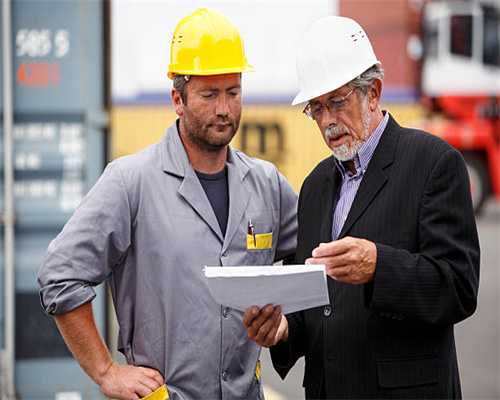 圣加仑：穿克鲁尼老婆的婚纱，在中世纪图书馆里翻羊皮书