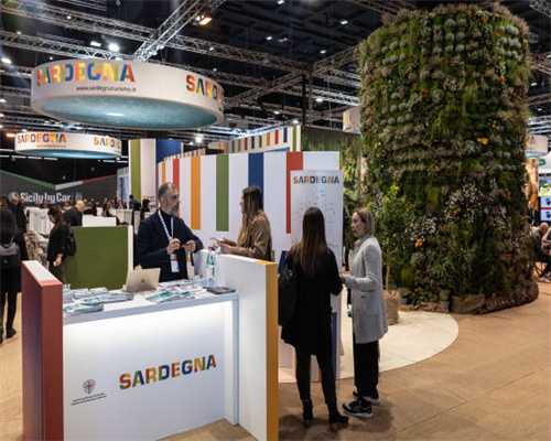 扬州旅游攻略：必去景点深度游，感受古城的风情万种