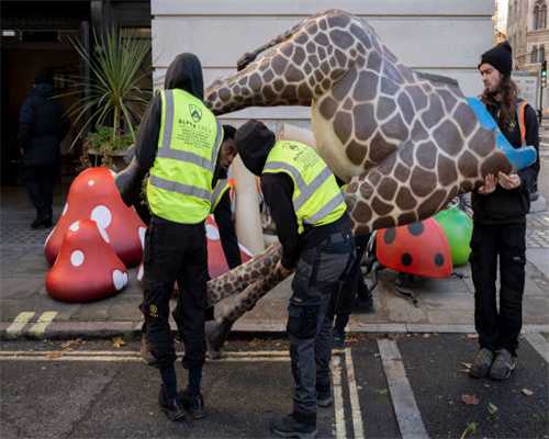 秀山至重庆普快，K9510次列车用时5小时20分钟，均速 76km/h