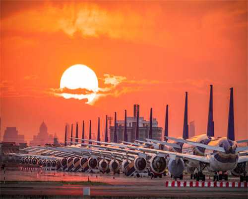 嘉手纳空军基地：日本国土上的“小美国城”