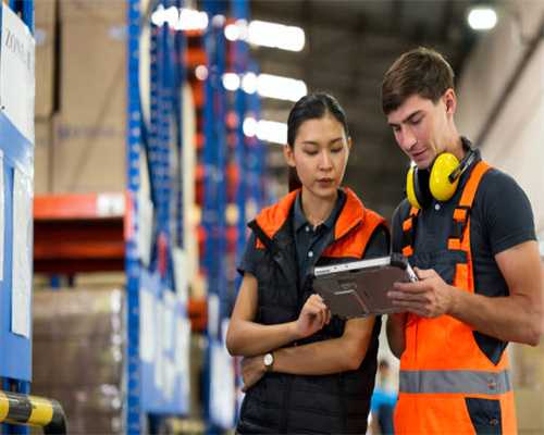 阳朔举办徒步越野赛，逾2000名中外选手感受桂林山水魅力